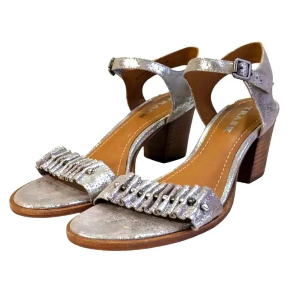 Trask Carrie Metallic Suede Sandals Size 7M  EUC $248    S3597